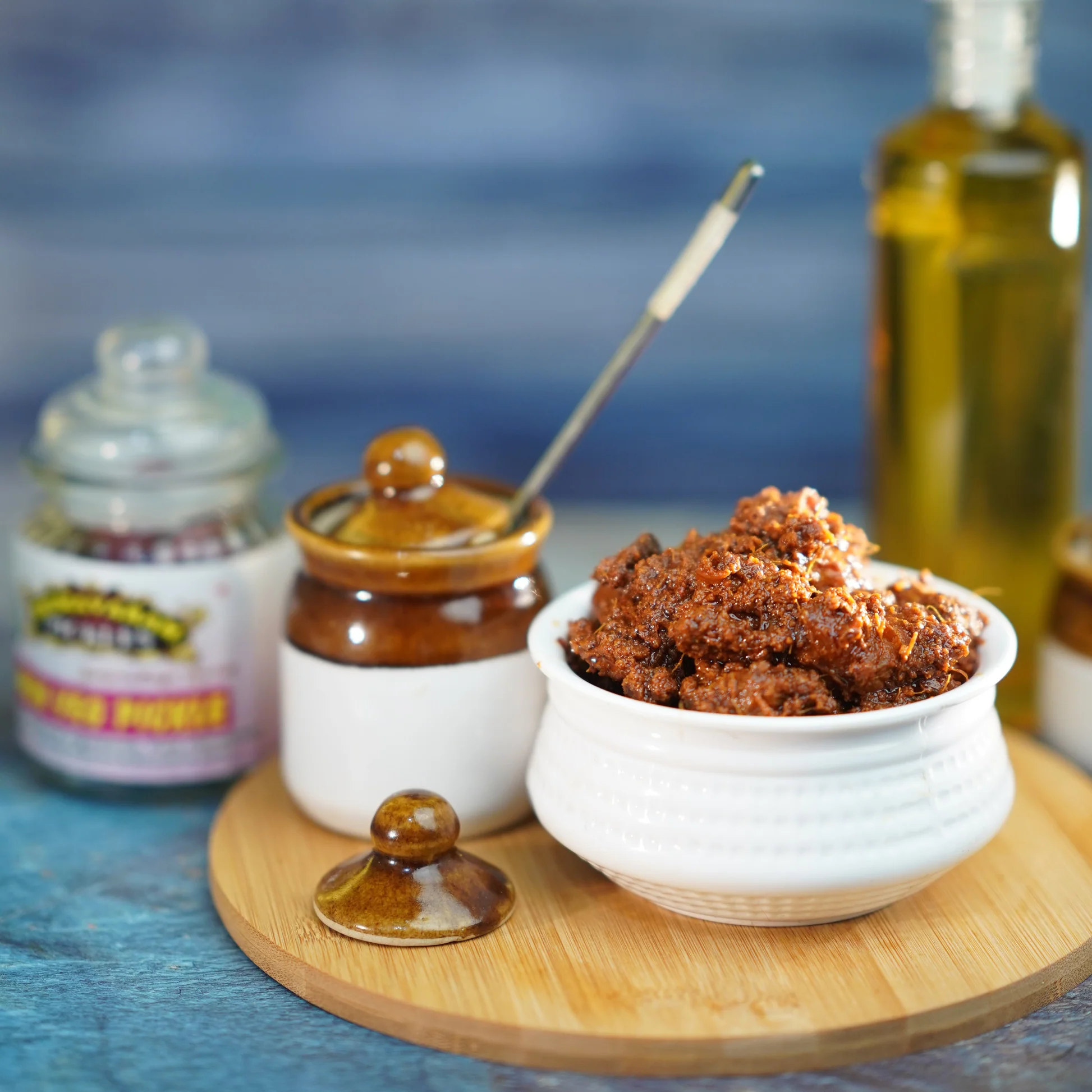 TUNA FISH SKIN / BONE LESS PICKLE